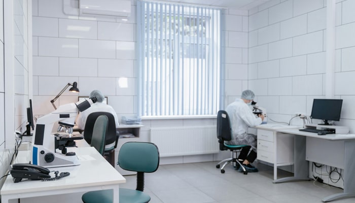 Non destructive testing solutions in the fields of jewelry inspection and industrial material analysis